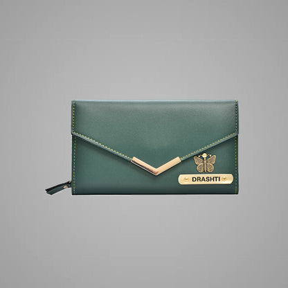 Personalized Elegant Gift Hamper for Her with Name Engraved Wallet & Smart Bottle | gifti5