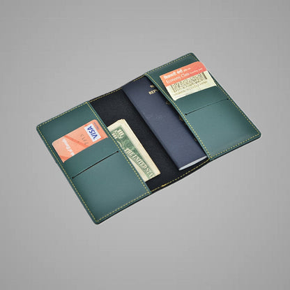 Personalized Elegant Gift Hamper for Her with Name Engraved Wallet & Smart Bottle | gifti5